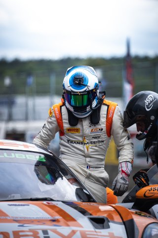 #24 - JSB Comp&eacute;tition - FERRARIN Nicco - NAVARRO Jean-Laurent - Porsche 718 Cayman GT4 RS CS - Am, FFSA GT
 | &copy;&nbsp;SRO - TWENTY-ONE CREATION | Jules Benichou