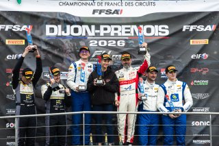 PODIUM
 | &copy;&nbsp;SRO - TWENTY-ONE CREATION | Jules Benichou