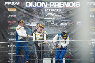 PODIUM
 | &copy;&nbsp;SRO - TWENTY-ONE CREATION | Jules Benichou