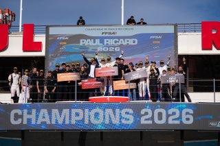 Ambiance, Podium
 | SRO / Luc SERPETTE