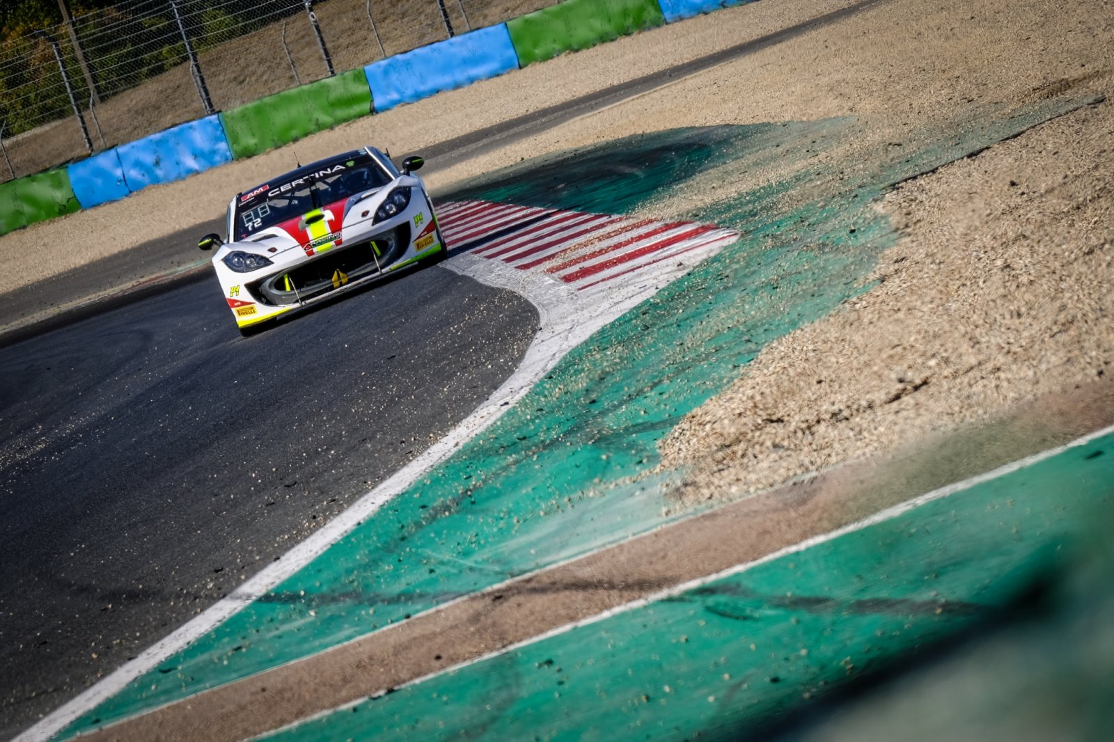 Audi et Ginetta, premiers de rentrée !