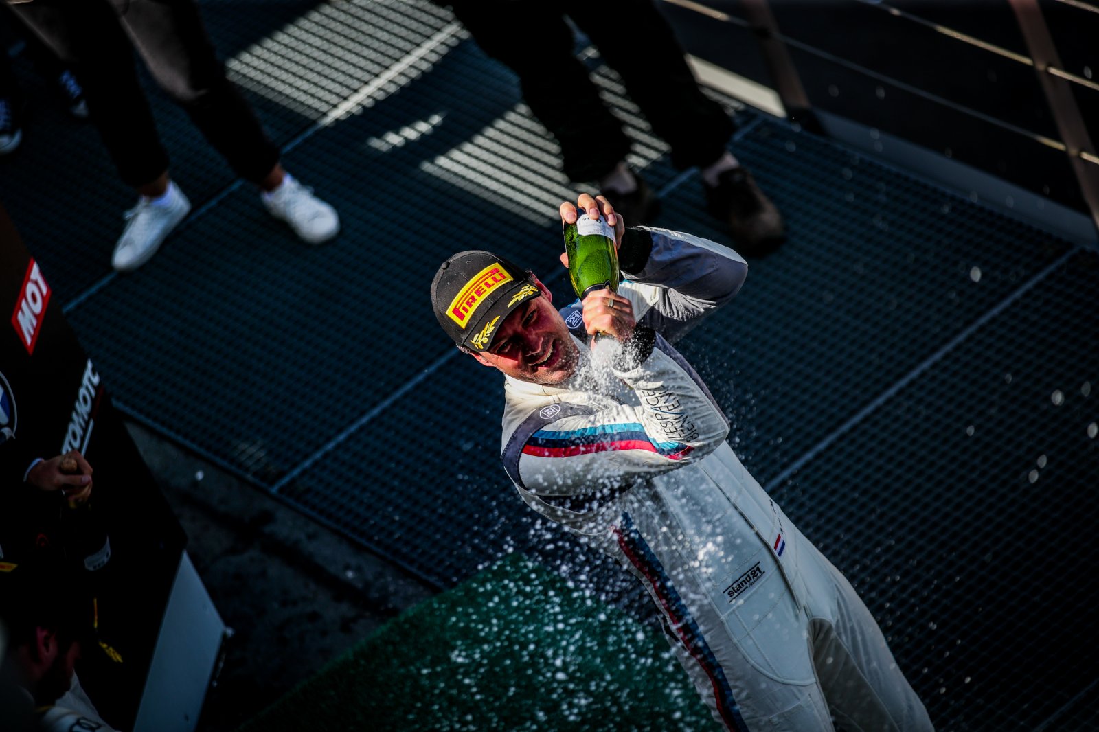 #17 L'ESPACE BIENVENUE Benjamin Lessennes Ricardo Van Der Ende BMW M4 GT4 SILVER, GT4, Podium, Race 2
