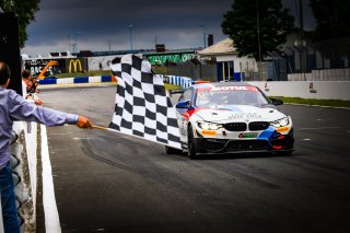 Finish, Race 2
 | SRO / Patrick Hecq Photography
