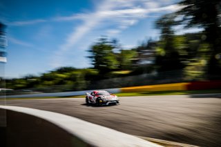 #37 W&S MOTORSPORT Andrey Solukovtsev - Porsche 718 Cayman GT4 RS Clubsport AM, GT4, Race 2
 | SRO / TWENTY-ONE CREATION - Jules Benichou