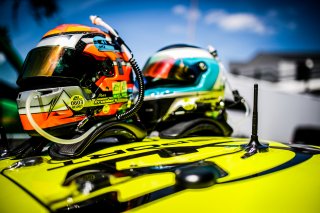 #73 W&S MOTORSPORT Max Kronberg Daniel Blickle Porsche 718 Cayman GT4 RS Clubsport AM, GT4, Grid, Race 2
 | SRO / TWENTY-ONE CREATION - Jules Benichou