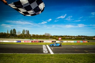 #42 - Sainteloc Racing - Gregory Guilvert - Christophe Hamon - Audi R8 LMS GT4 - PRO-AM, Course 1, Finish, GT4 France
 | © SRO - TWENTY-ONE CREATION | Jules Benichou