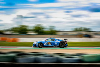#42 - Sainteloc Racing - Gregory Guilvert - Christophe Hamon - Audi R8 LMS GT4 - Pro-Am, Course 2, FFSA GT
 | © SRO - TWENTY-ONE CREATION | Jules Benichou