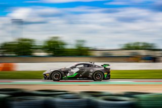 #89 - AGS Events - Hugo Bac - Nicolas Gomar - Aston Martin Vantage AMR GT4 - Pro-Am, Course 2, FFSA GT
 | © SRO - TWENTY-ONE CREATION | Jules Benichou