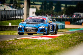 #42 - Sainteloc Racing - Gregory Guilvert - Christophe Hamon - Audi R8 LMS GT4 - Pro-Am, Course 2, FFSA GT
 | © SRO - TWENTY-ONE CREATION | Jules Benichou