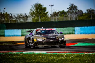 #888 - CSA RACING - Arno Santamato - Evan Spenle - Audi R8 LMS GT4 - Silver, Essais Qualificatifs, FFSA GT
 | © SRO - TWENTY-ONE CREATION | Jules Benichou
