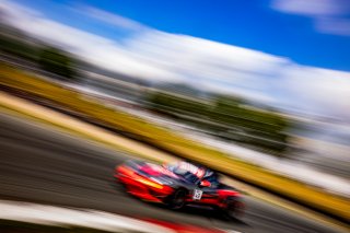 #43 - JSB Compétition - Pierre-Arnaud Navarro - Jean-Laurent Navarro - Porsche 718 Cayman GT4 RS CS - Am, Course 2, FFSA GT
 | © SRO - TWENTY-ONE CREATION | Jules Benichou