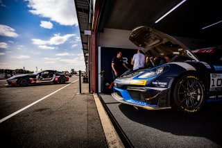 #10 - AVR AVVATAR - Teddy Clairet - Jimmy Clairet - Porsche 718 Cayman GT4 RS CS - Silver, FFSA GT, Set Up
 | © SRO - TWENTY-ONE CREATION | Jules Benichou